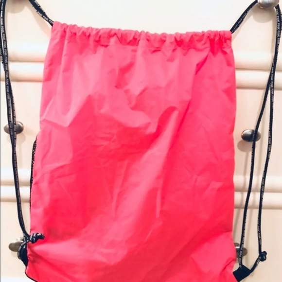 SOLD Ⓜ️ - Picture 2 of 5